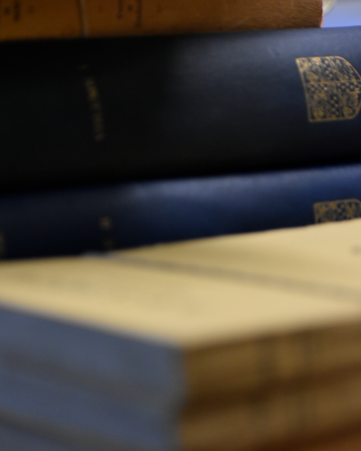 Nuestros expertos rastrean libros raros en México y el extranjero
